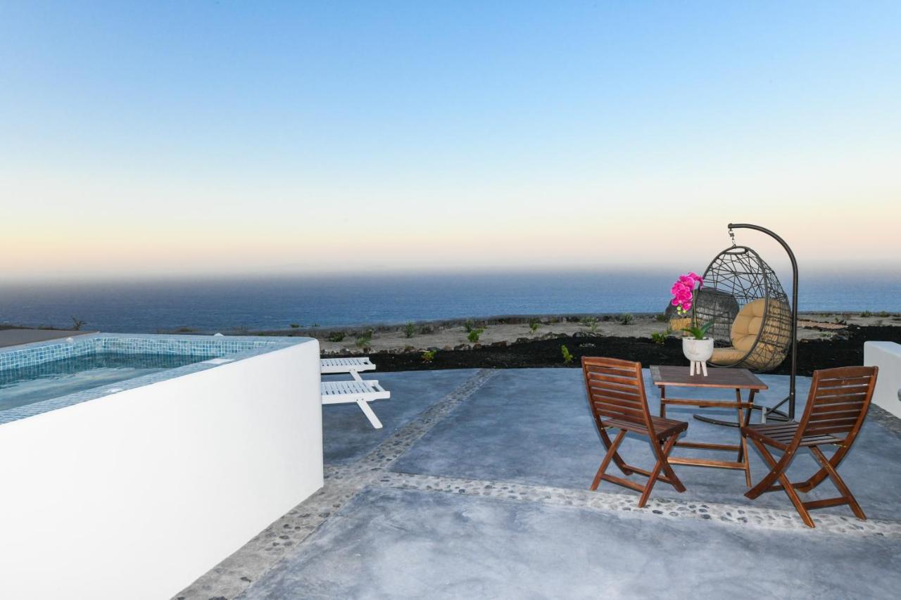 Luxe Efis Home Sea View 4 Villas & 4 Prive Jacuzzi Imerovigli  Exterior photo