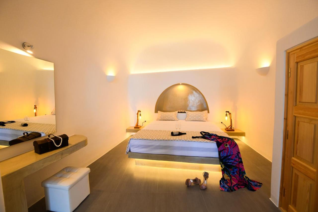 Luxe Efis Home Sea View 4 Villas & 4 Prive Jacuzzi Imerovigli  Exterior photo